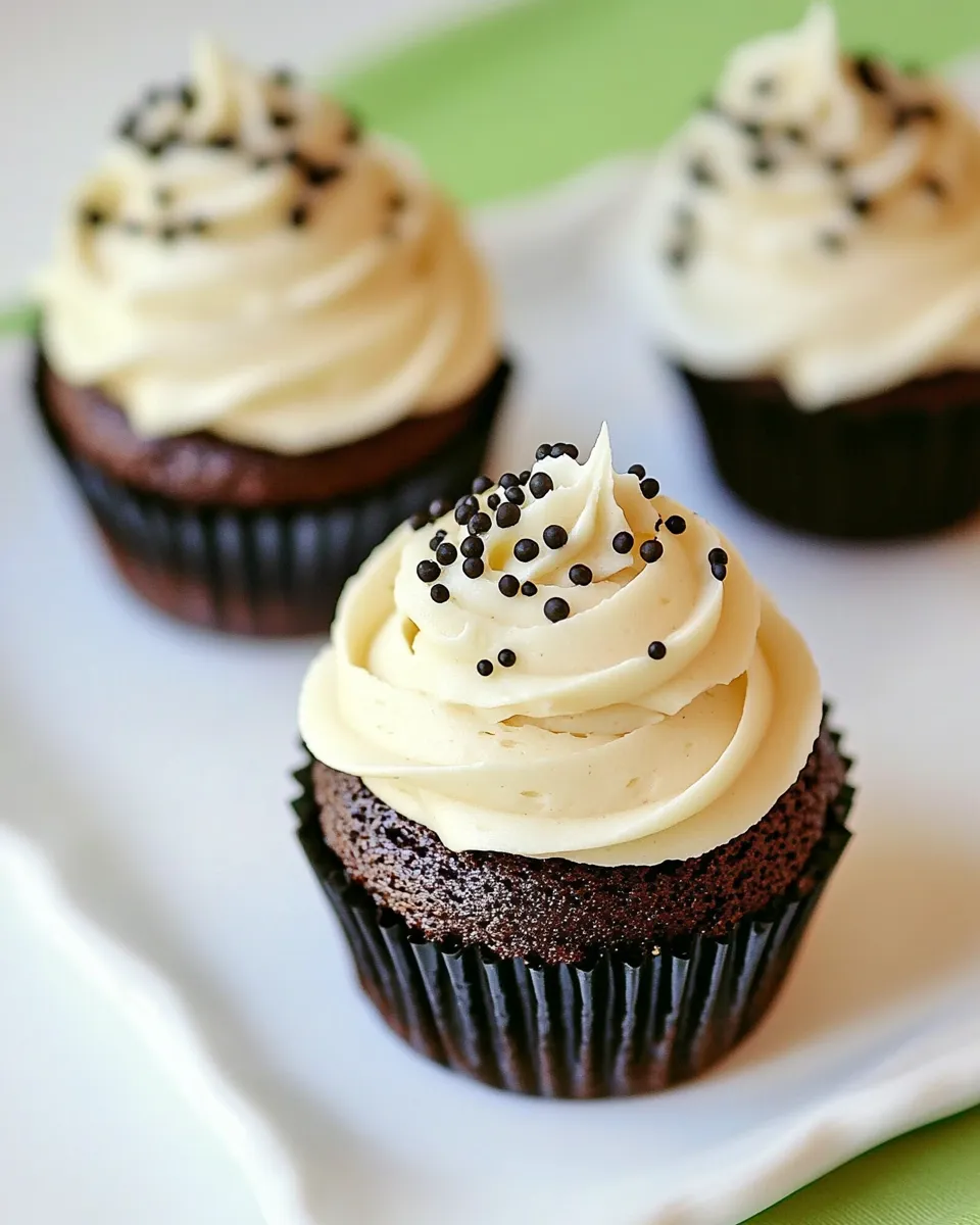 Easy Black Pearl Cupcakes dish photo